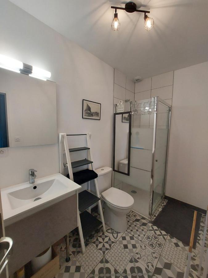 La Petite Cabane Un Petit Coin De Paradis กูฌ็อง-เมสทราส ภายนอก รูปภาพ